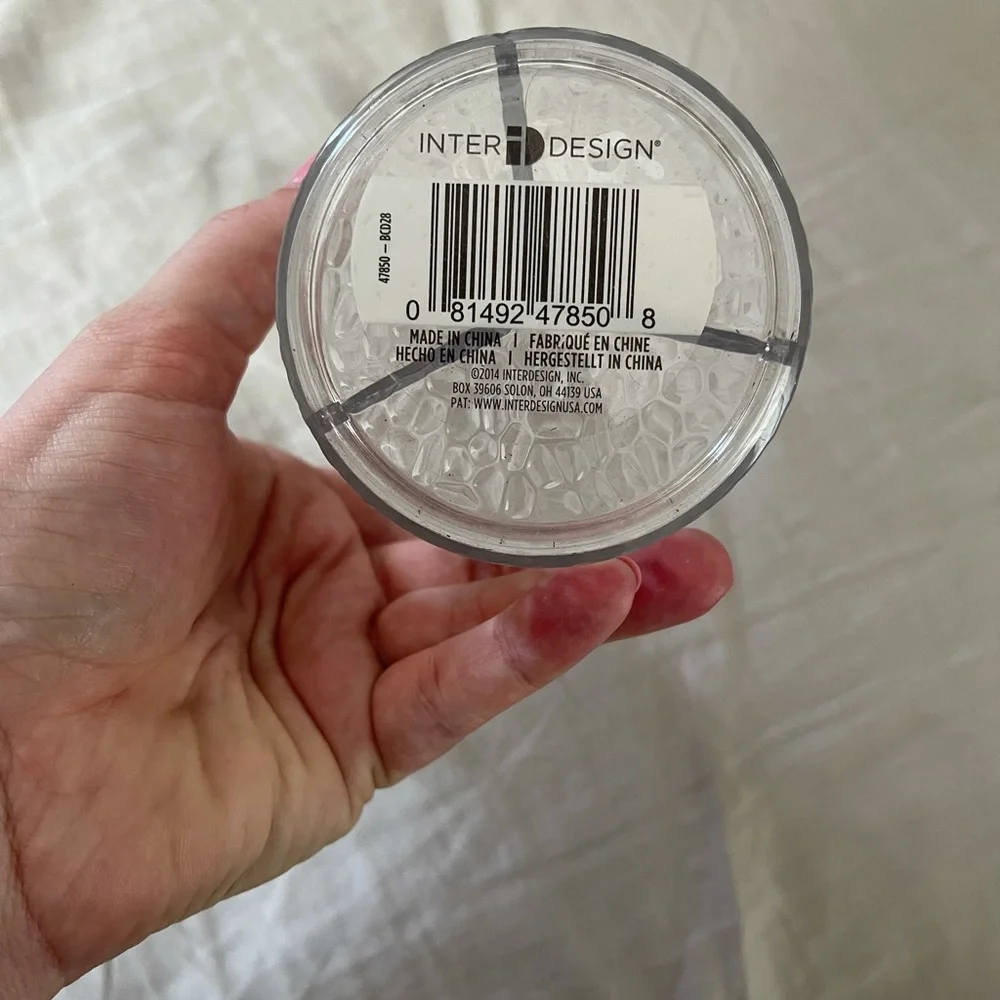 Clear bathroom container. Perfect for makeup brushes, toothbrush, etc.